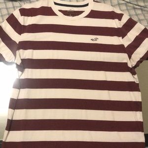 Hollister curved Hem tee